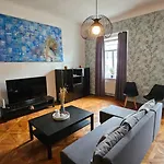 Center Flat 160m2 * Lublaň