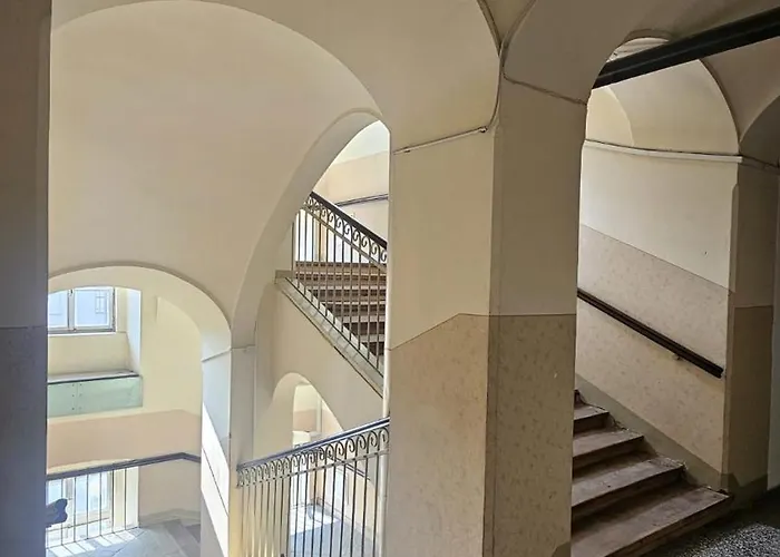 Center Flat 160m2 Апартаменты