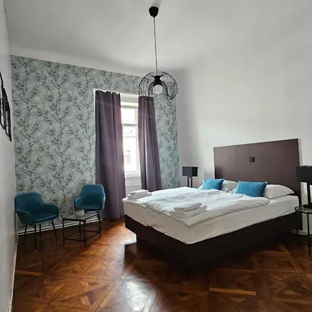 Center Flat 160m2 * Ljubljana