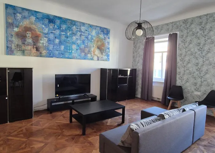 Center Flat 160m2 Apartma *