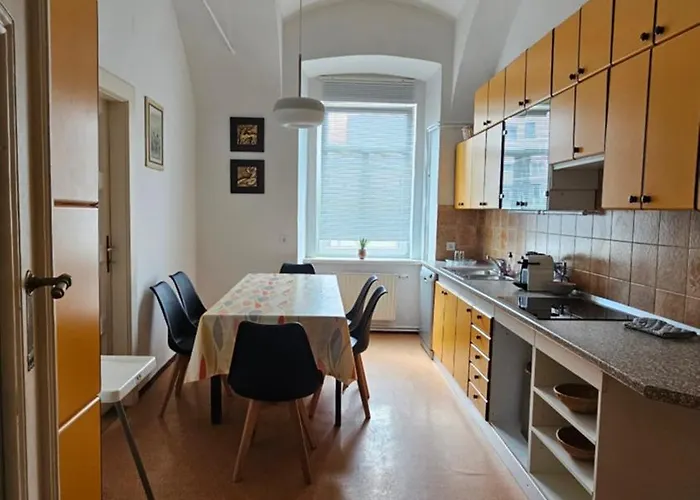 Center Flat 160m2 Ljubljana