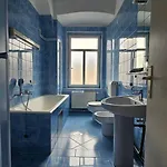 Center Flat 160m2 Апартаменти